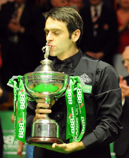 完全不同的 完全不同的